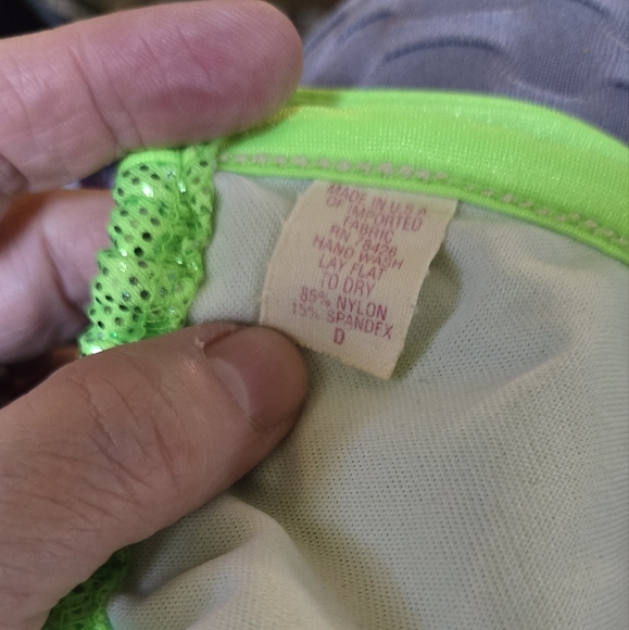 VENUS chartreuse/lime green Sparkly Brazilian cut bikini new no tags SzM/D - Picture 13 of 13